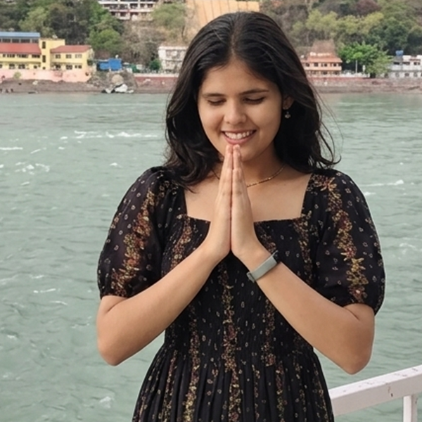 Siddhi – Yoga Instructor